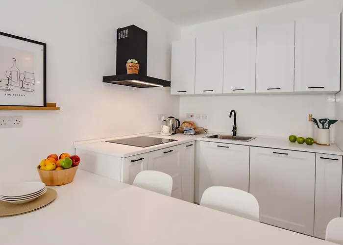 Palm 55 St. Paul's Bay