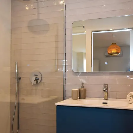 Διαμέρισμα Palm 55 *